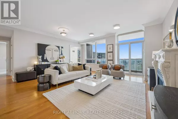 Markham (unionville), ON L3R8A6,33 Cox BLVD #1831