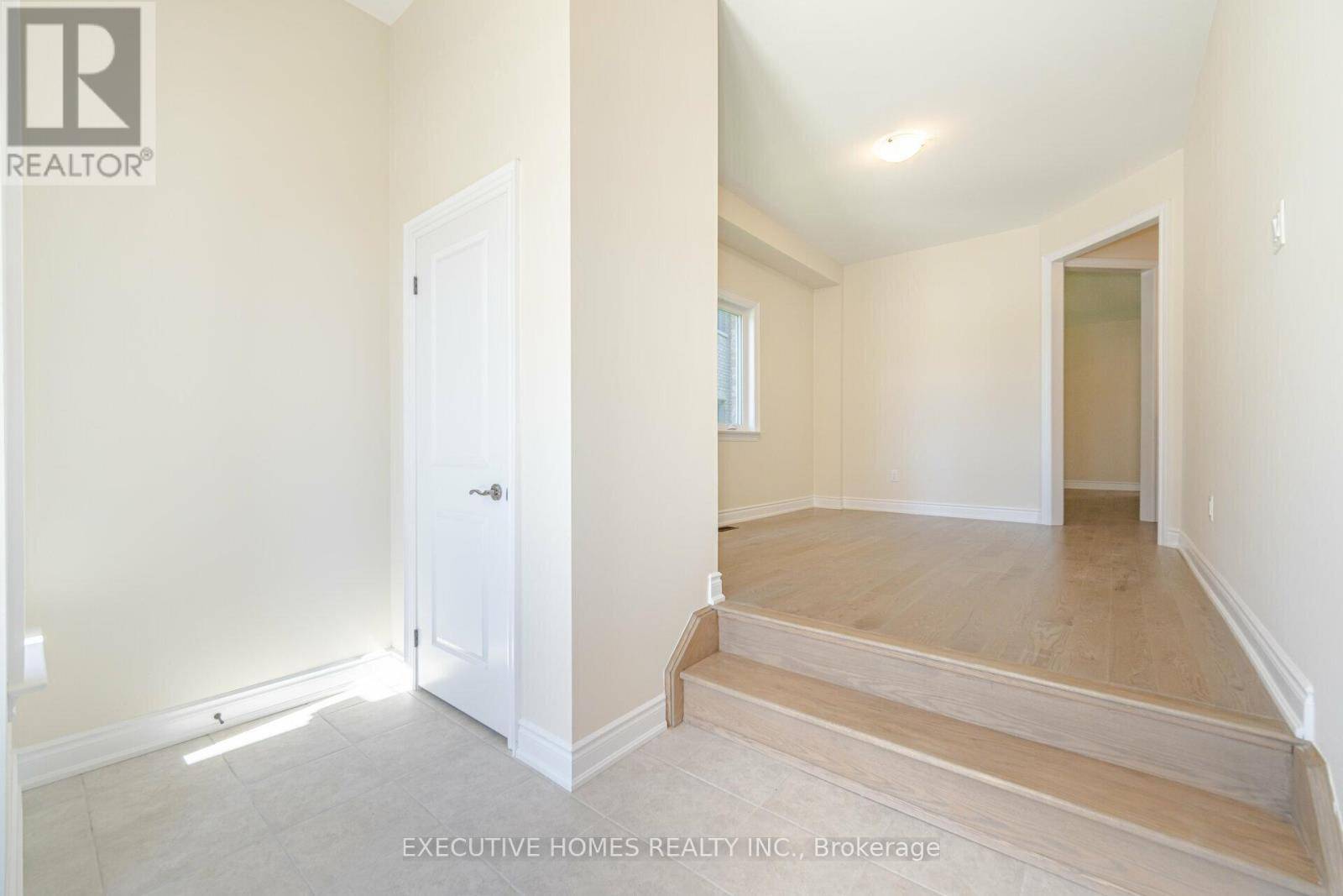 Bradford West Gwillimbury (bradford), ON L3Z4M7,14 MAC CAMPBELL WAY