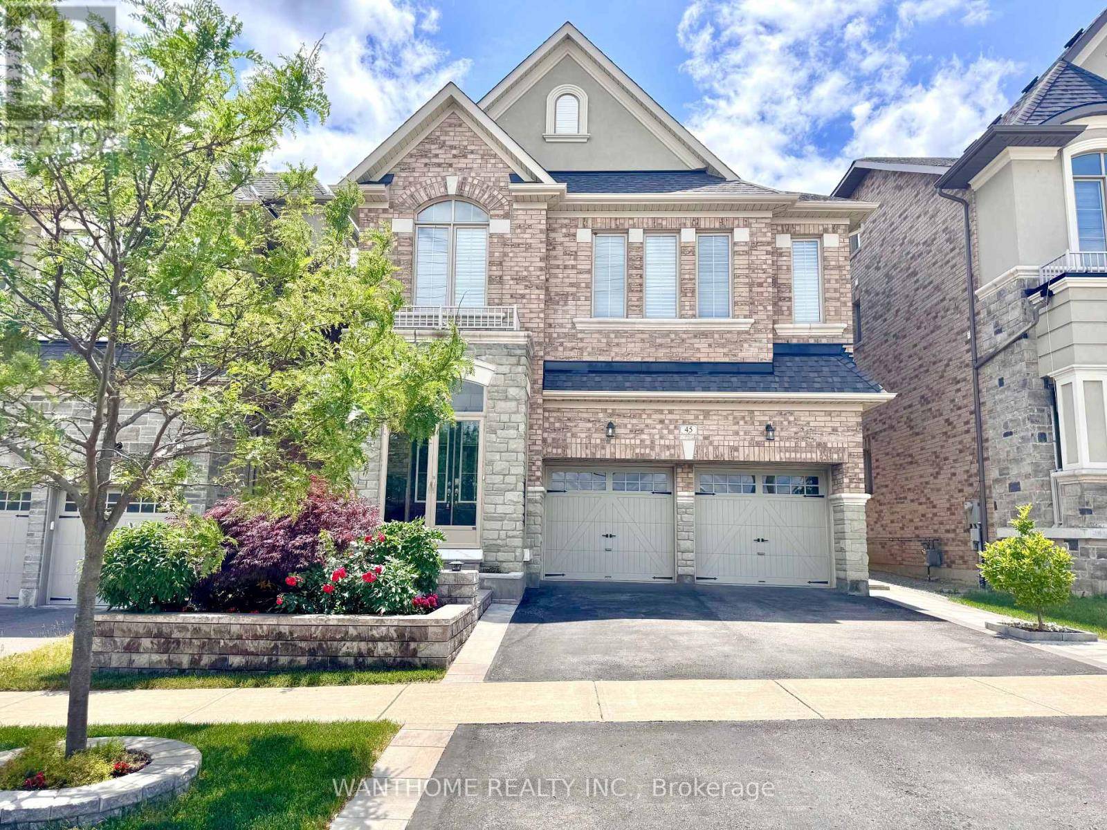45 GIARDINA CRESCENT, Richmond Hill (bayview Hill), ON L4B0G1