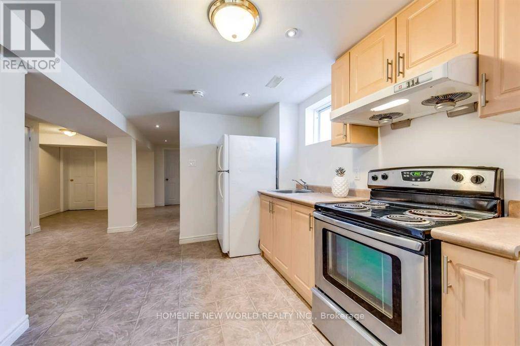 Richmond Hill (crosby), ON L4C2V9,516 Lynett CRES #Basement