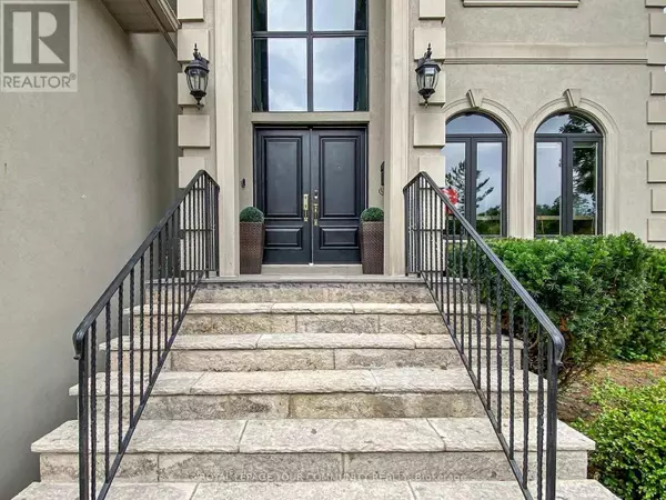 Richmond Hill (south Richvale), ON L4C0M4,5 TRILOGY COURT