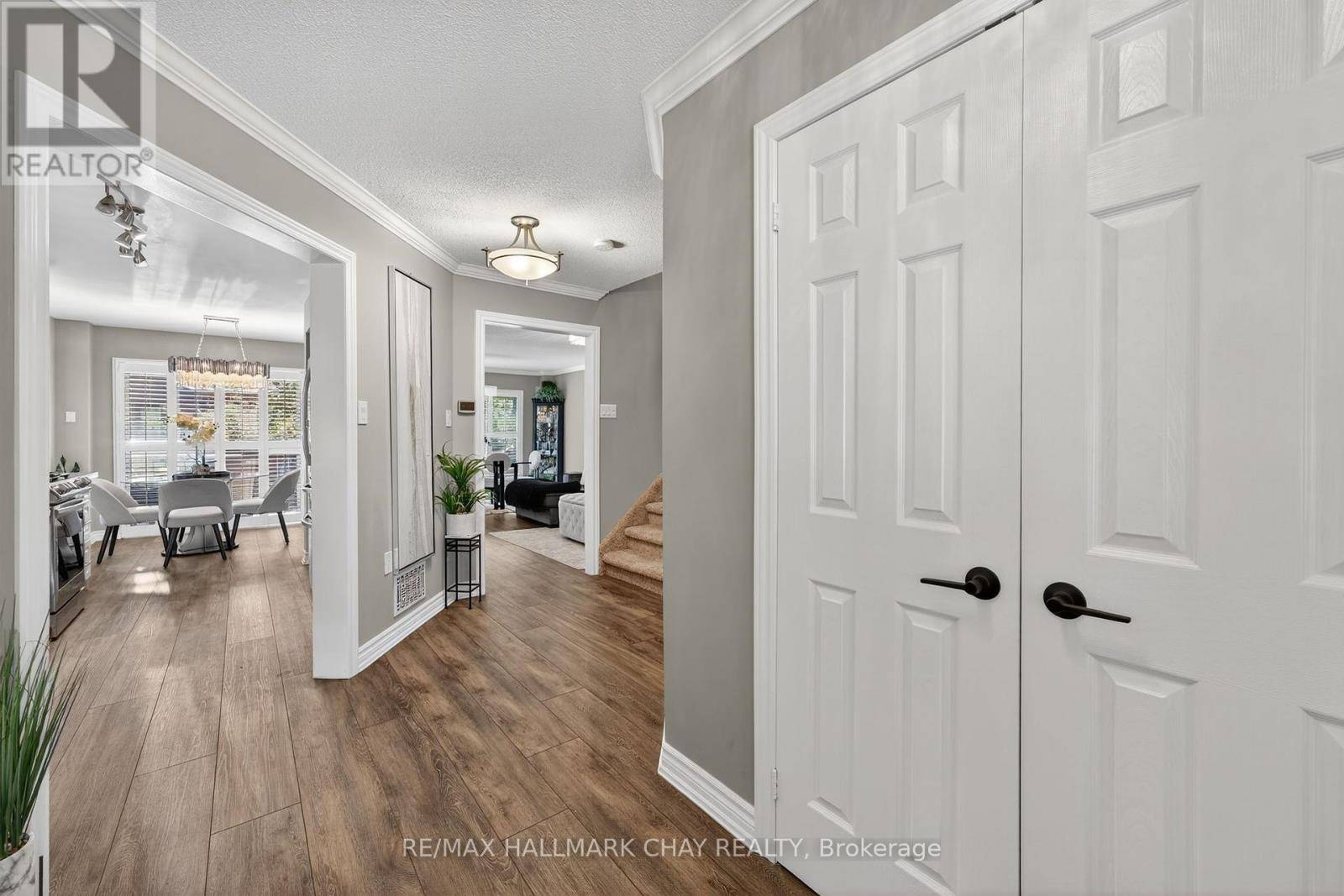 New Tecumseth (alliston), ON L9R1X9,135 GREEN BRIAR ROAD