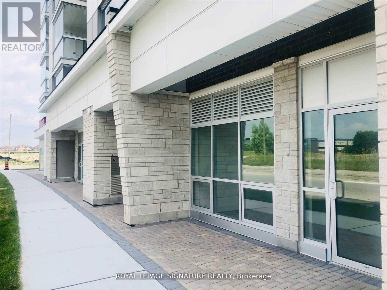 Markham (cornell), ON L6B1P4,3330 Bur Oak AVE #Unit 109