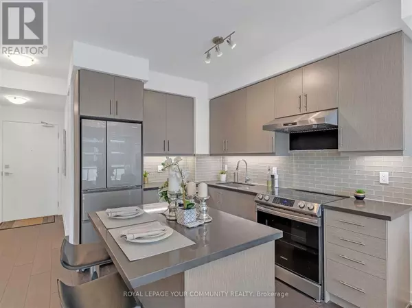 Richmond Hill (langstaff), ON L4B0H3,75 Oneida CRES #1610