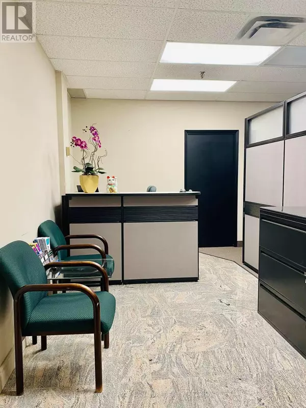 Markham (milliken Mills West), ON L3R0B6,2750 14th AVE #207