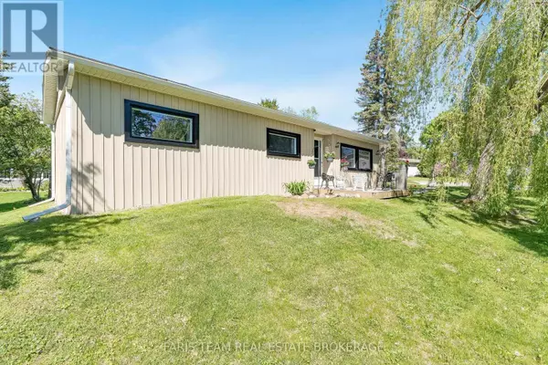 Innisfil, ON L9S1P7,21 HAWTHORNE DRIVE