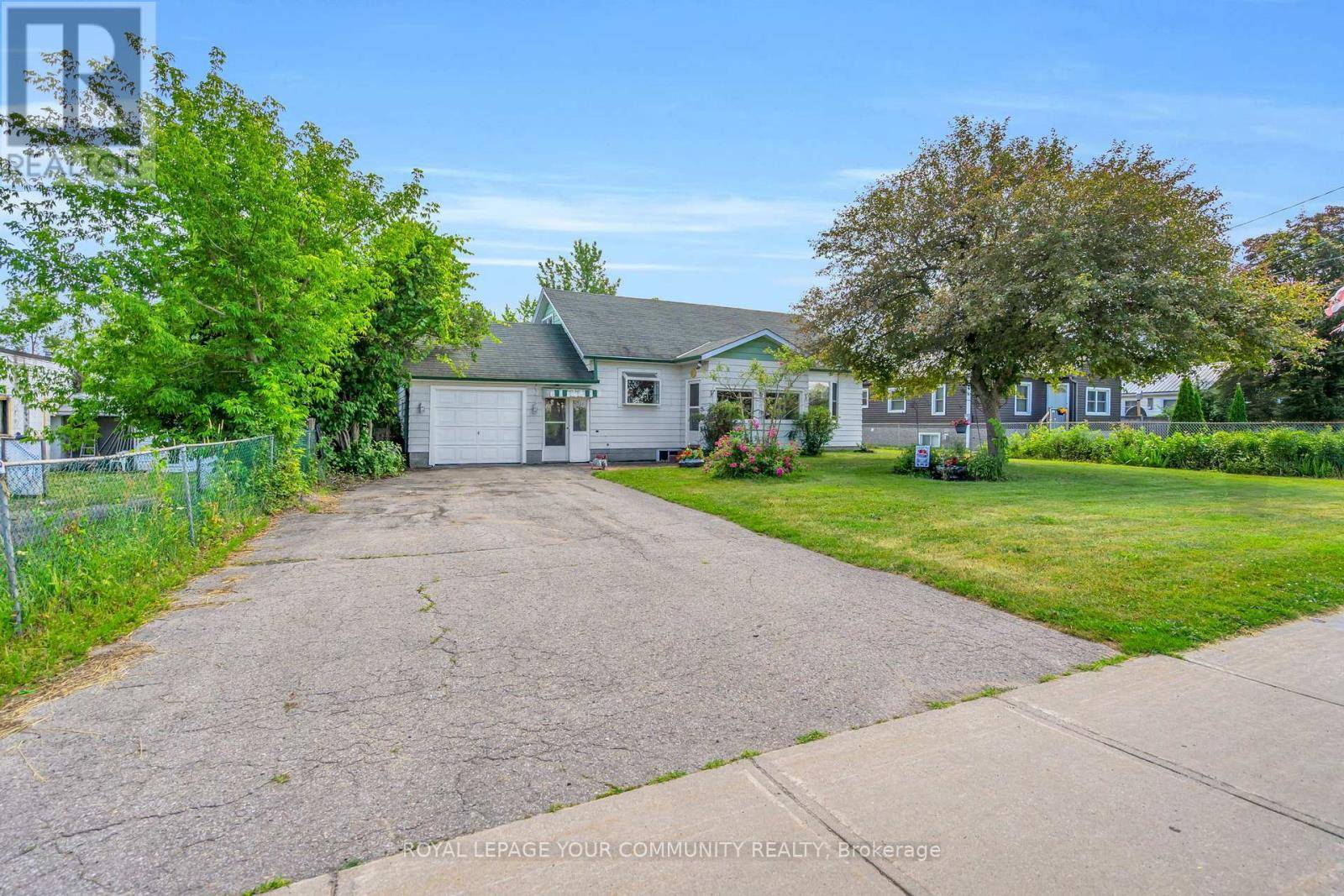 Georgina (sutton & Jackson's Point), ON L0E1R0,5175 BASELINE ROAD