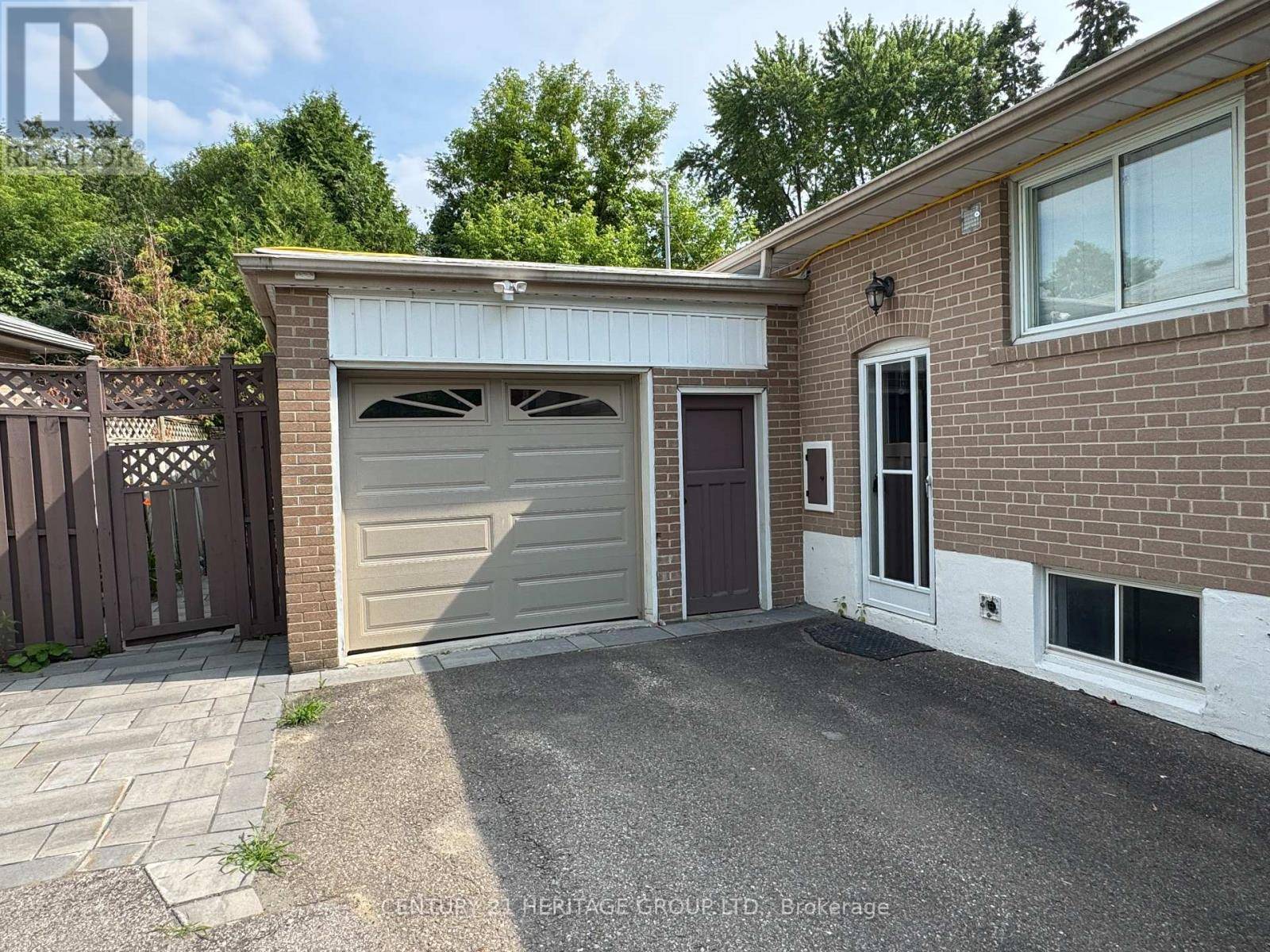 Aurora (aurora Heights), ON L4G2W6,33 AURORA HEIGHTS DRIVE