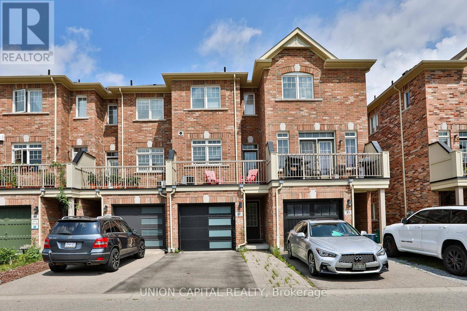 Markham (greensborough), ON L6E0R7,45 DUNDAS WAY