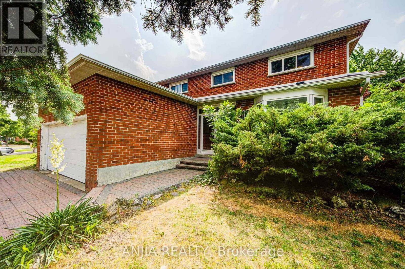 Markham (milliken Mills West), ON L3R3N6,78 HARVEST MOON DRIVE
