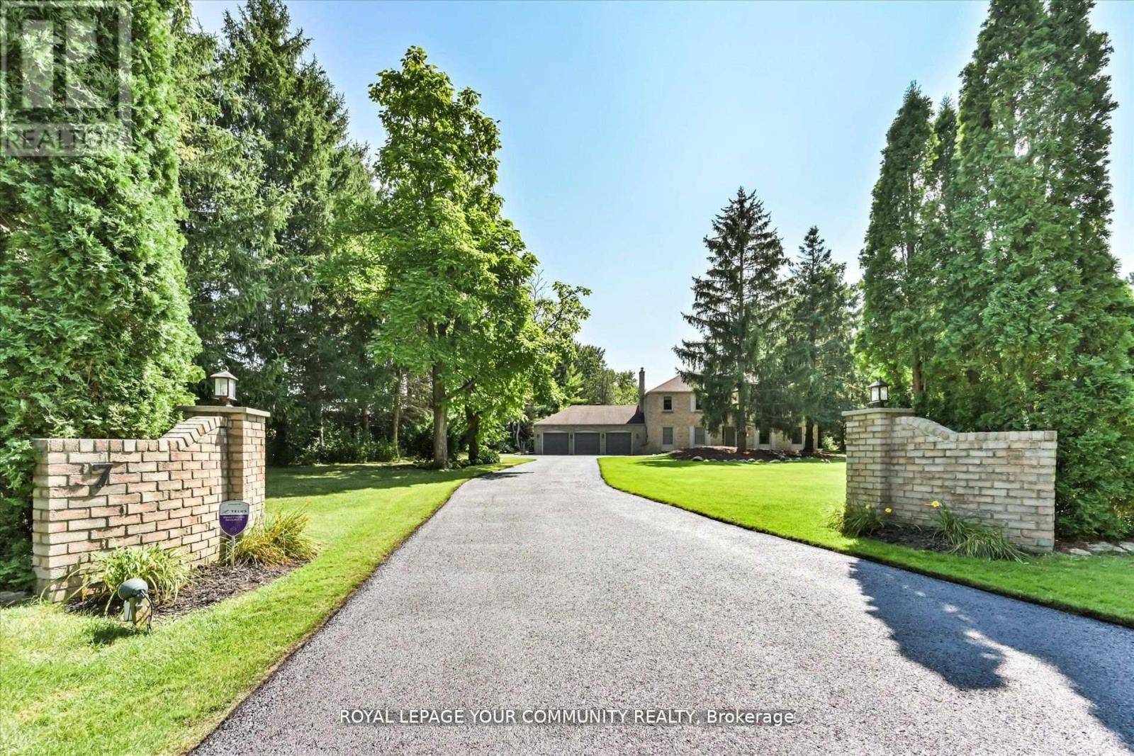 7 SKYVIEW LANE, Aurora (aurora Estates), ON L4G6W5