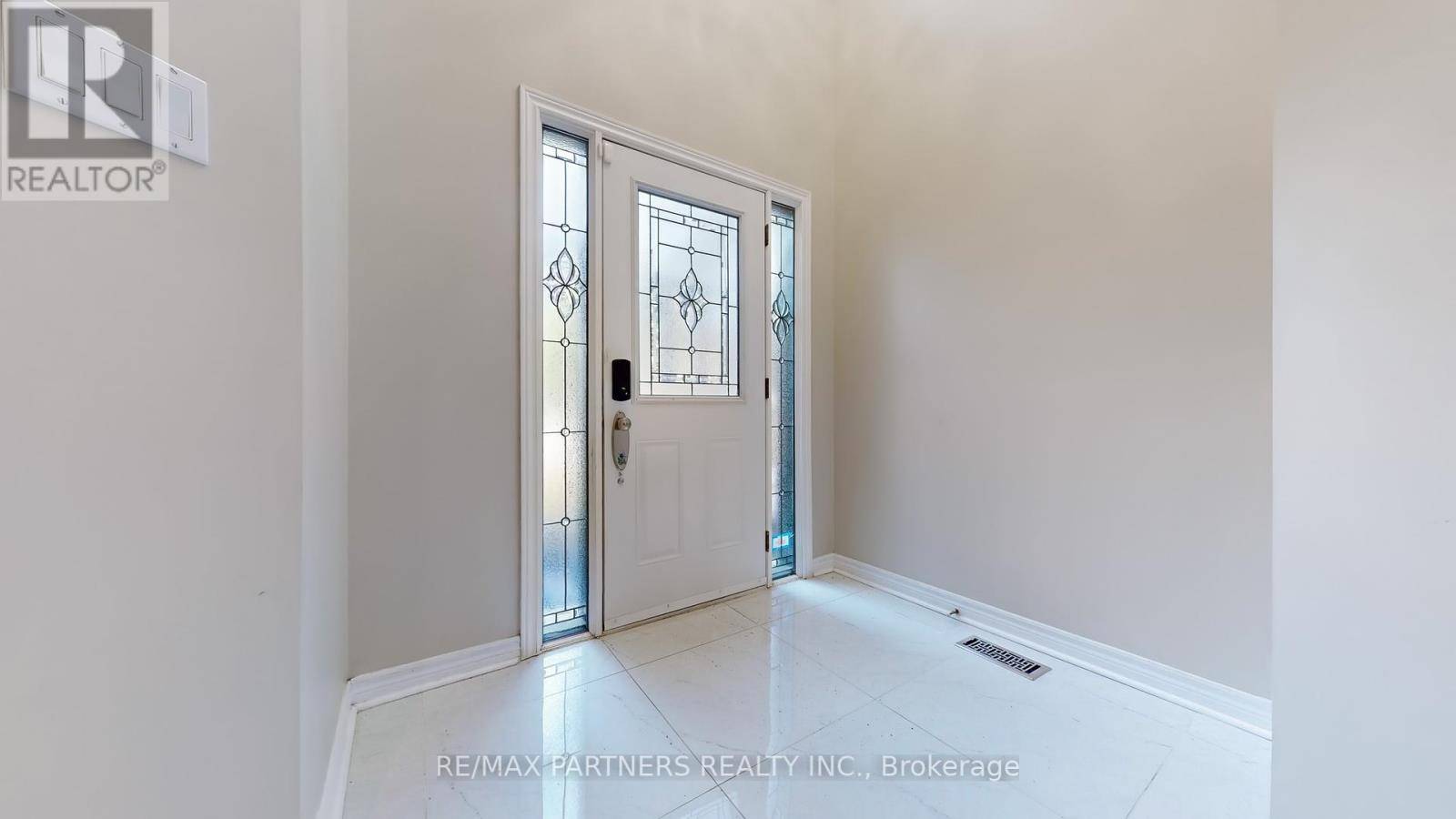 Richmond Hill (rouge Woods), ON L4S1W1,71 ALPINE CRESCENT