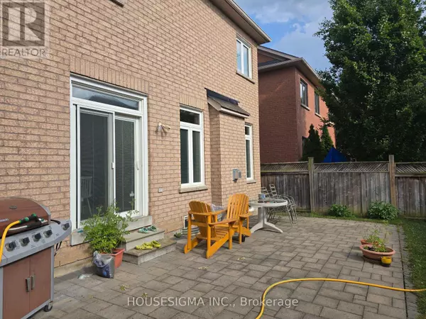 Vaughan (patterson), ON L4J9A9,22 RENOIR DRIVE