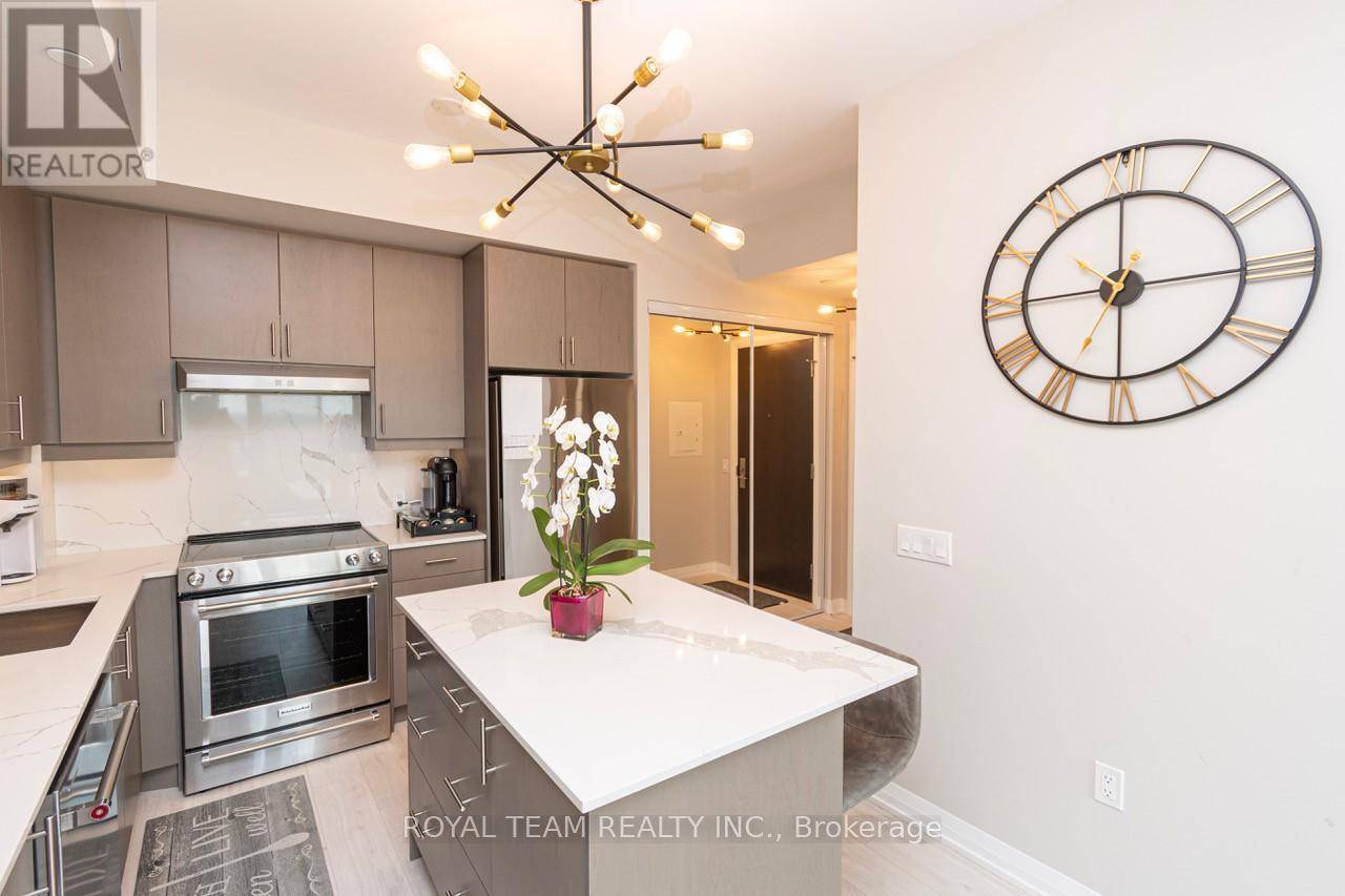 Vaughan (vellore Village), ON L4K0M6,9000 Jane ST #2212