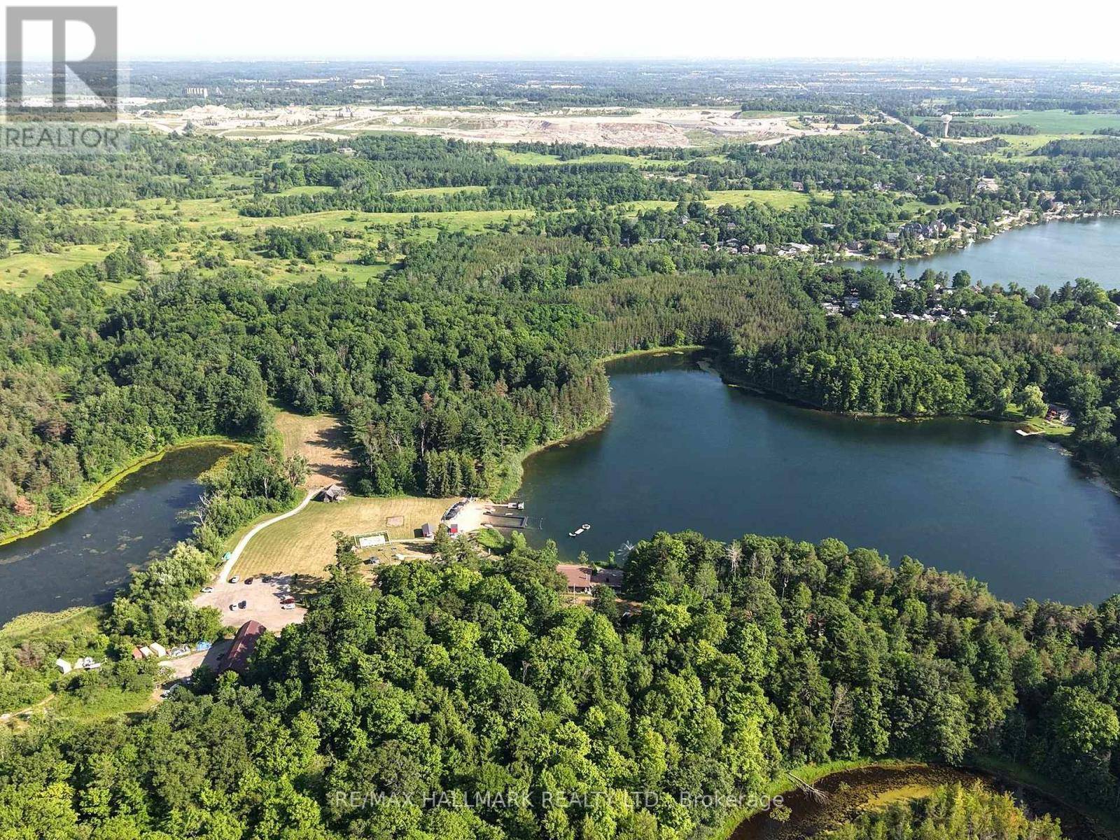 Whitchurch-stouffville, ON L4A2Y5,23 FORFARDALE ROAD