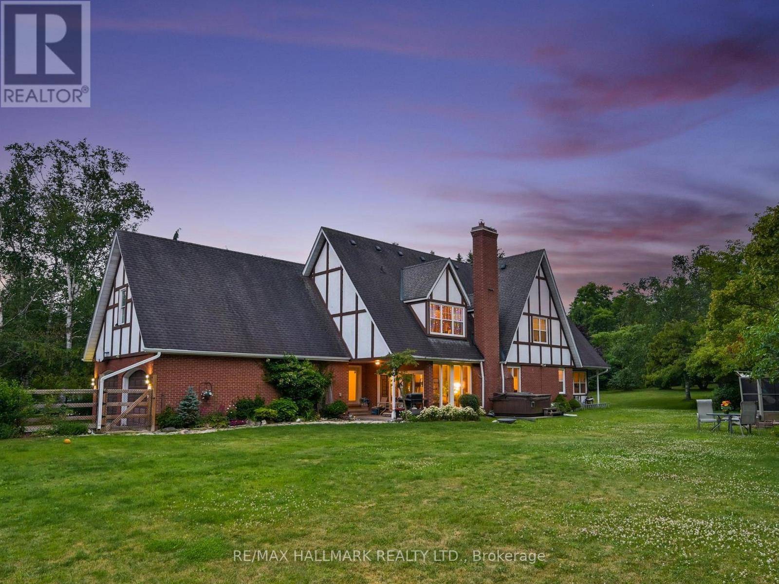 Whitchurch-stouffville, ON L4A2Y5,23 FORFARDALE ROAD