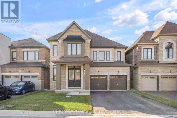 Aurora, ON L4G7B6,123 HALLDORSON AVENUE
