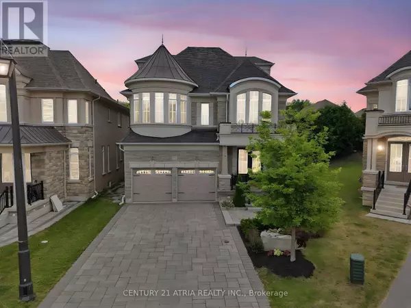 12 MACDONALD COURT, Richmond Hill (oak Ridges Lake Wilcox), ON L4E1E9