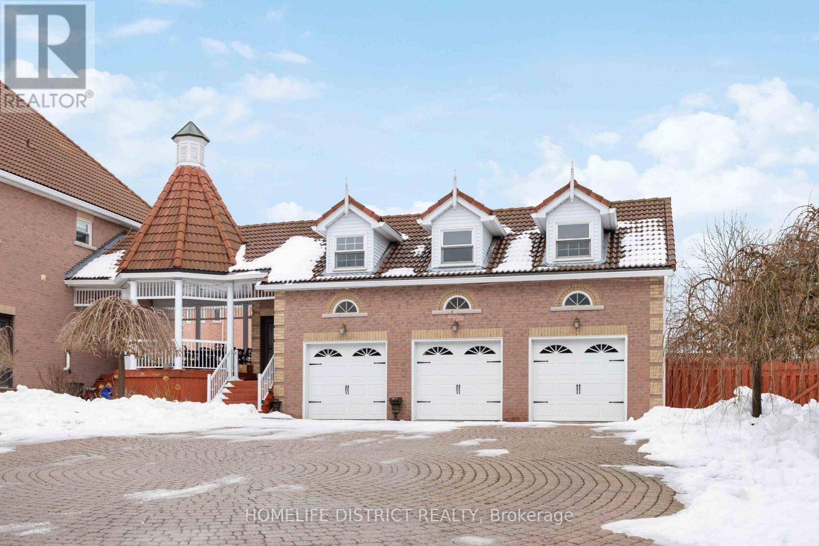 1 GROVEPARK STREET, Richmond Hill (oak Ridges), ON L4E2R5