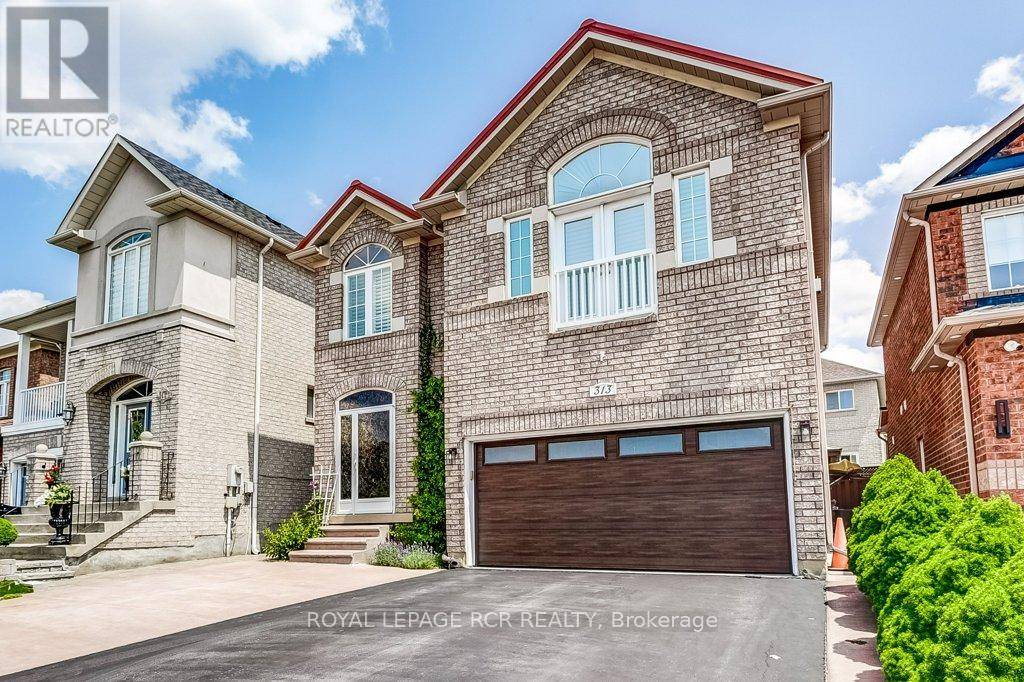 Vaughan (vellore Village), ON L6A3H2,313 JOHN DEISMAN BOULEVARD