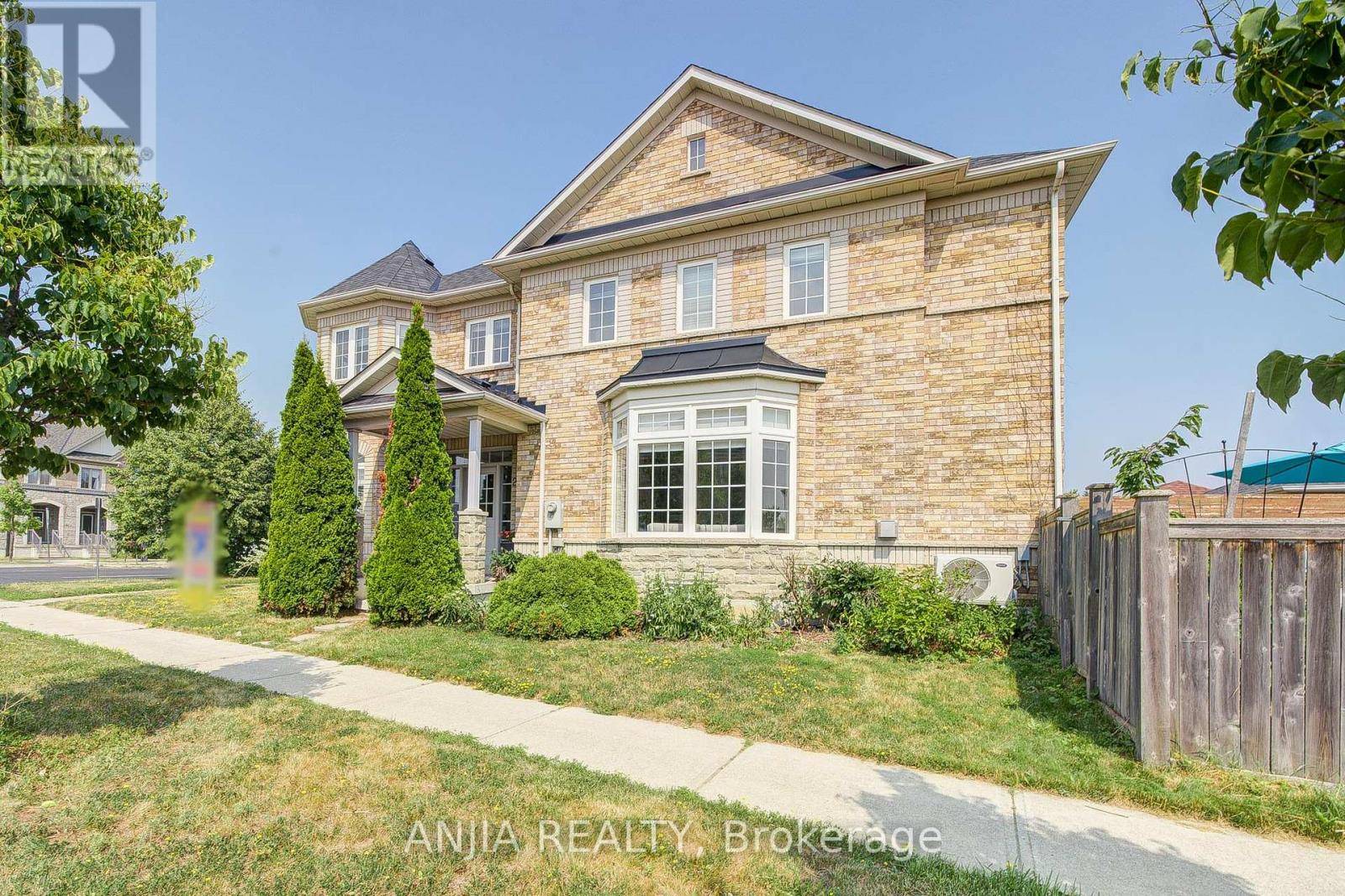 Markham (greensborough), ON L6E1J6,2395 BUR OAK AVENUE