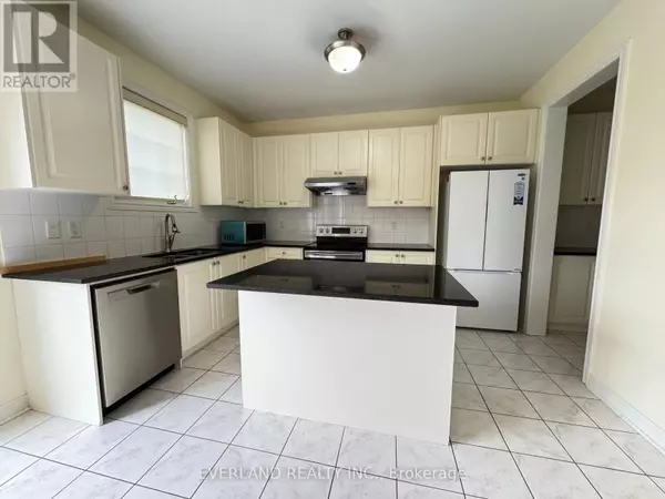 Markham (cathedraltown), ON L6C0M2,110 STAGLIN COURT