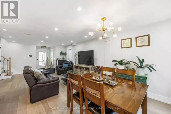 Vaughan (crestwood-springfarm-yorkhill), ON L4J5V8,134 GAILCREST CIRCLE