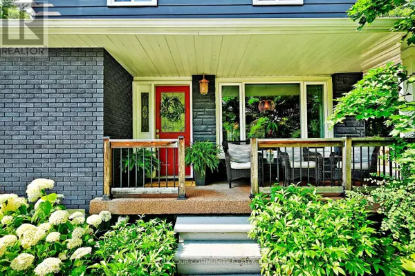 Newmarket (central Newmarket), ON L3Y1P4,363 TIMOTHY STREET