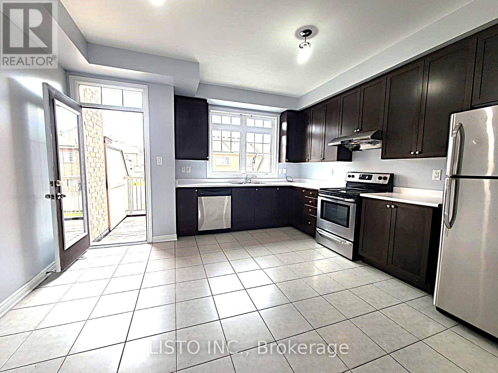 Markham (greensborough), ON L6E0R7,21 DUNDAS WAY