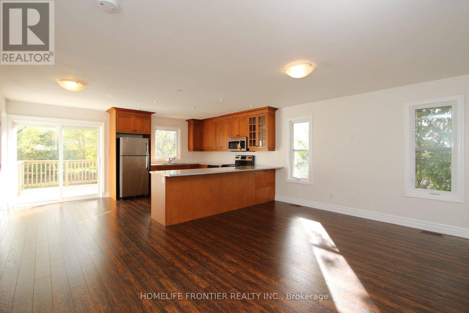 Georgina (keswick South), ON L4P3A9,309 IRENE DRIVE