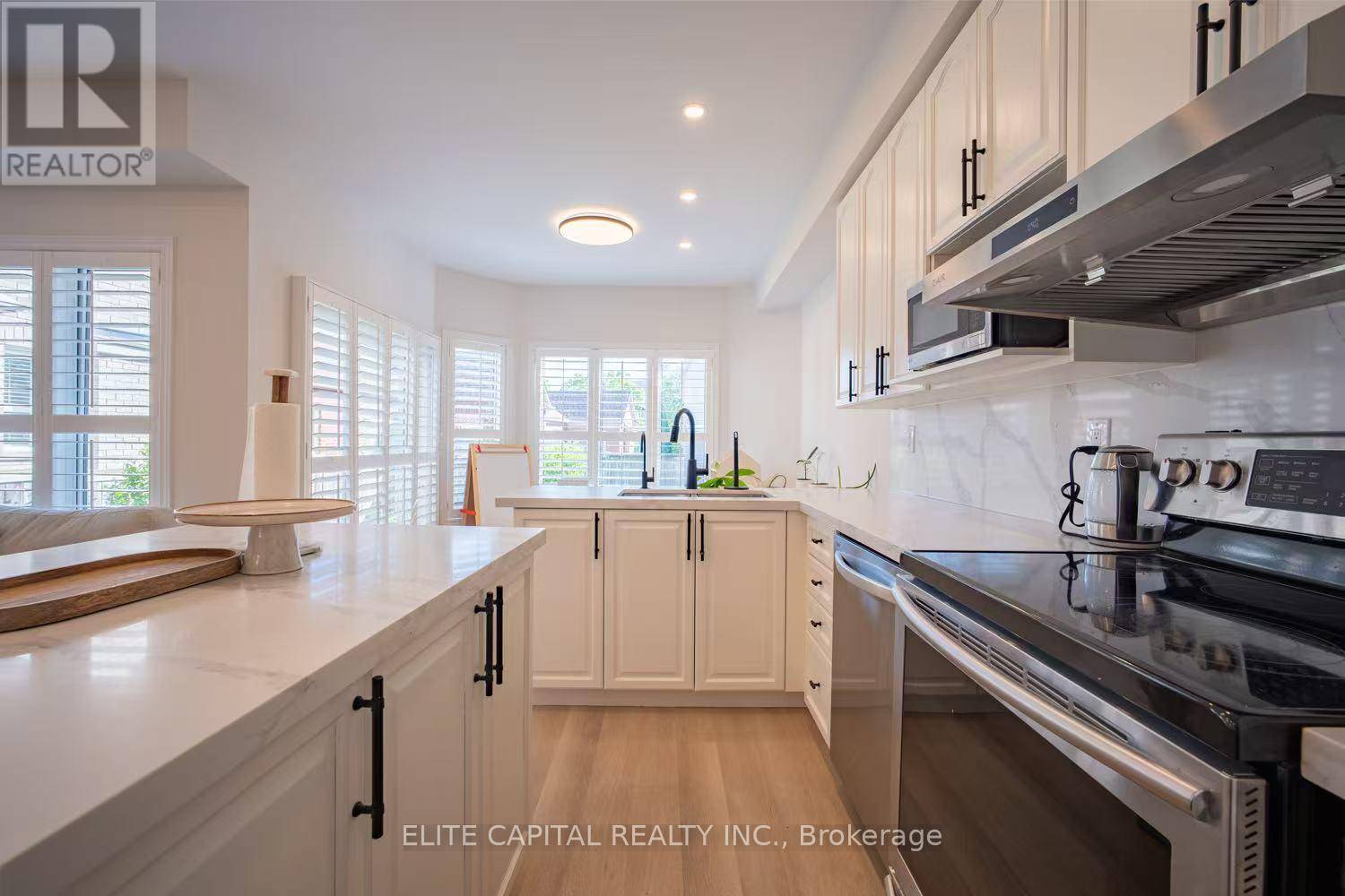 Markham (greensborough), ON L6E1L9,127 GOLDENWOOD CRESCENT