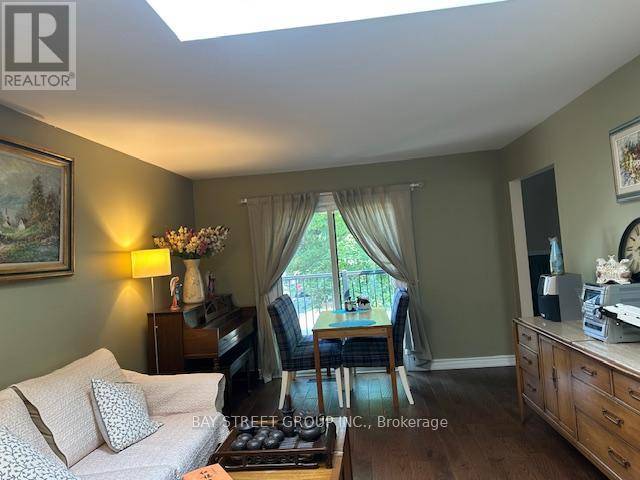 Markham (german Mills), ON L3T4M7,83 83 SNOWSHOE CRESCENT S