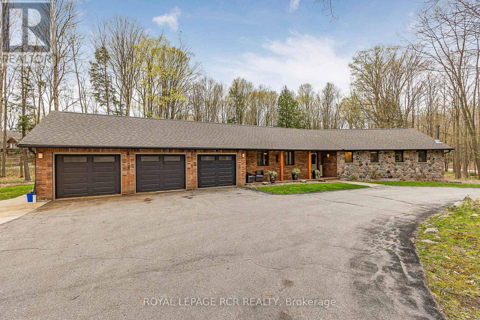 1 BEECH TREE LANE, Whitchurch-stouffville, ON L4A7X4