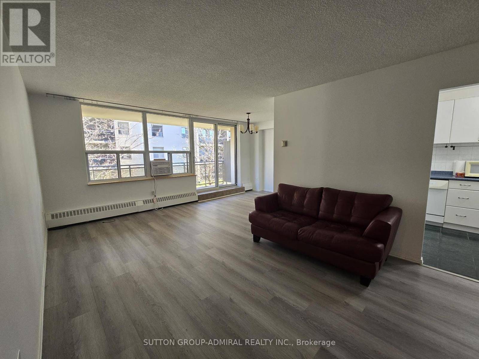 180 Dudley AVE #205, Markham (thornhill), ON L3T4X2