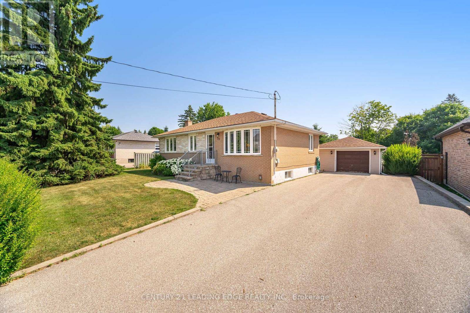 King (nobleton), ON L0G1N0,59 CHINOOK DRIVE