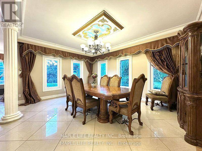 Richmond Hill (bayview Hill), ON L4B2X3,47 AVA CRESCENT