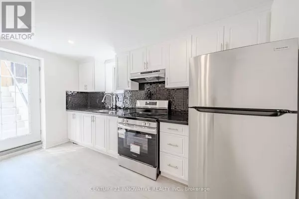 Bradford West Gwillimbury (bradford), ON L3Z4J2,921 Langford BLVD #Bsmt