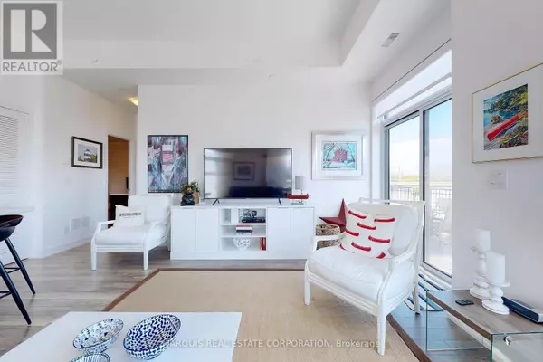 Innisfil, ON L9S0M7,331 Broward WAY #144