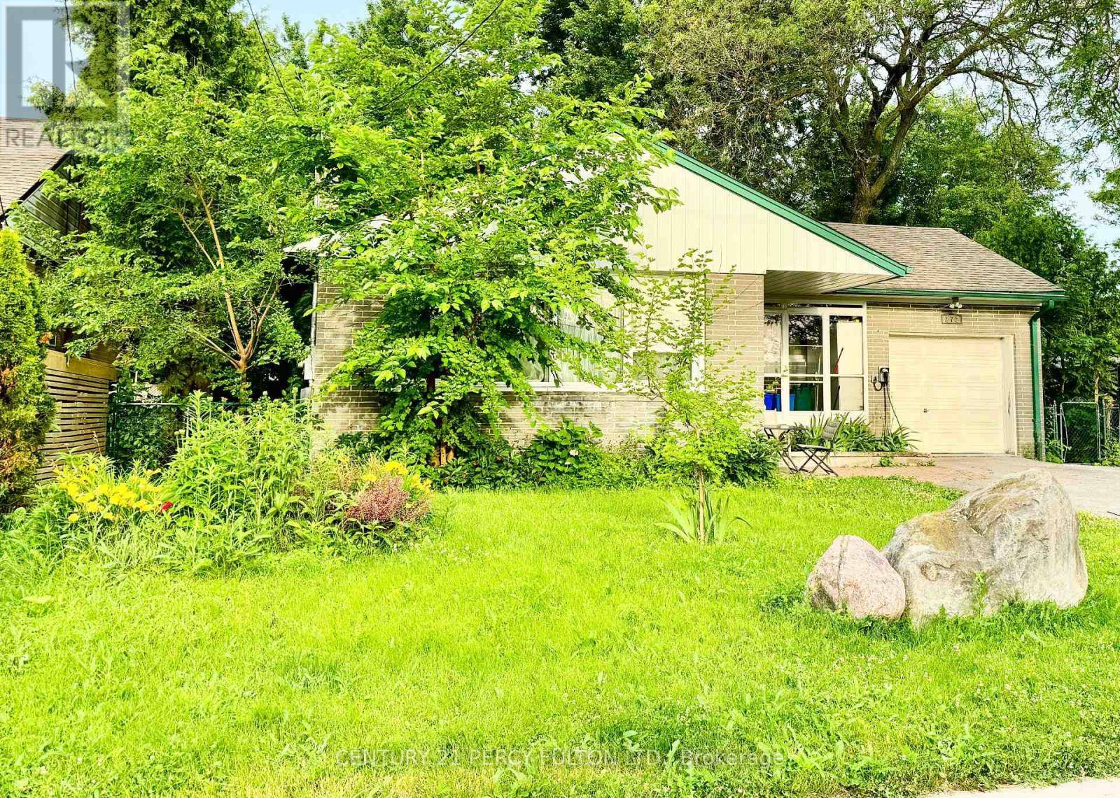 Richmond Hill (harding), ON L4C2H2,272 CONESTOGA AVENUE
