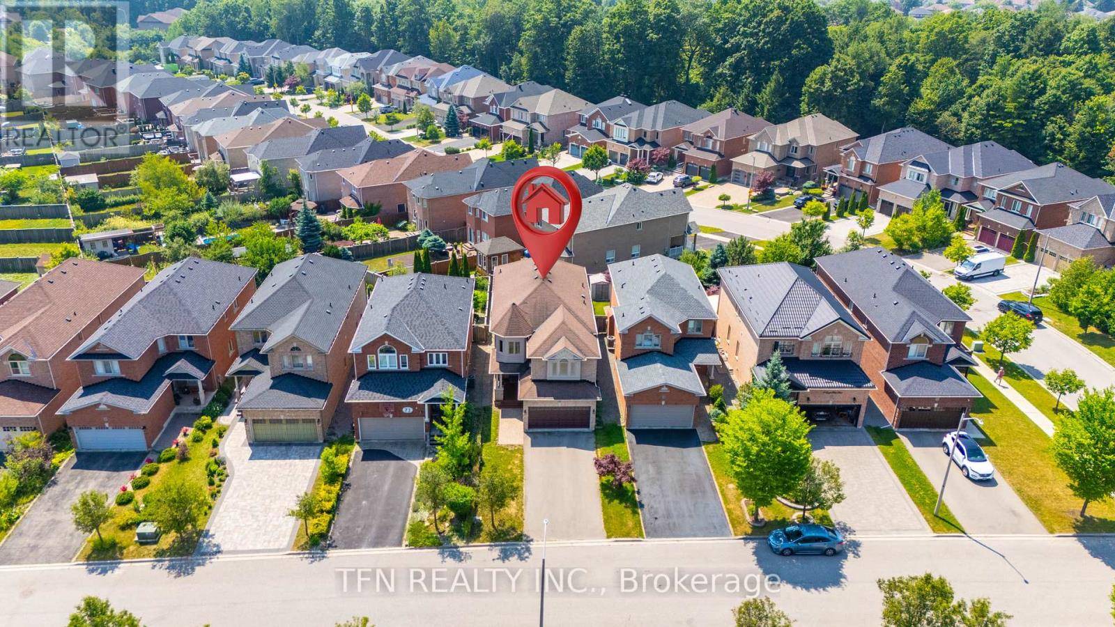 Richmond Hill (westbrook), ON L4S2W2,75 EAGLE PEAK DRIVE
