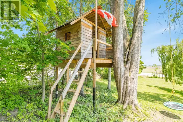 Innisfil (churchill), ON L0L1K0,6234 YONGE STREET