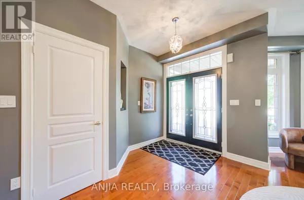 Markham (greensborough), ON L6E1Y2,13 KINGSMILL COURT