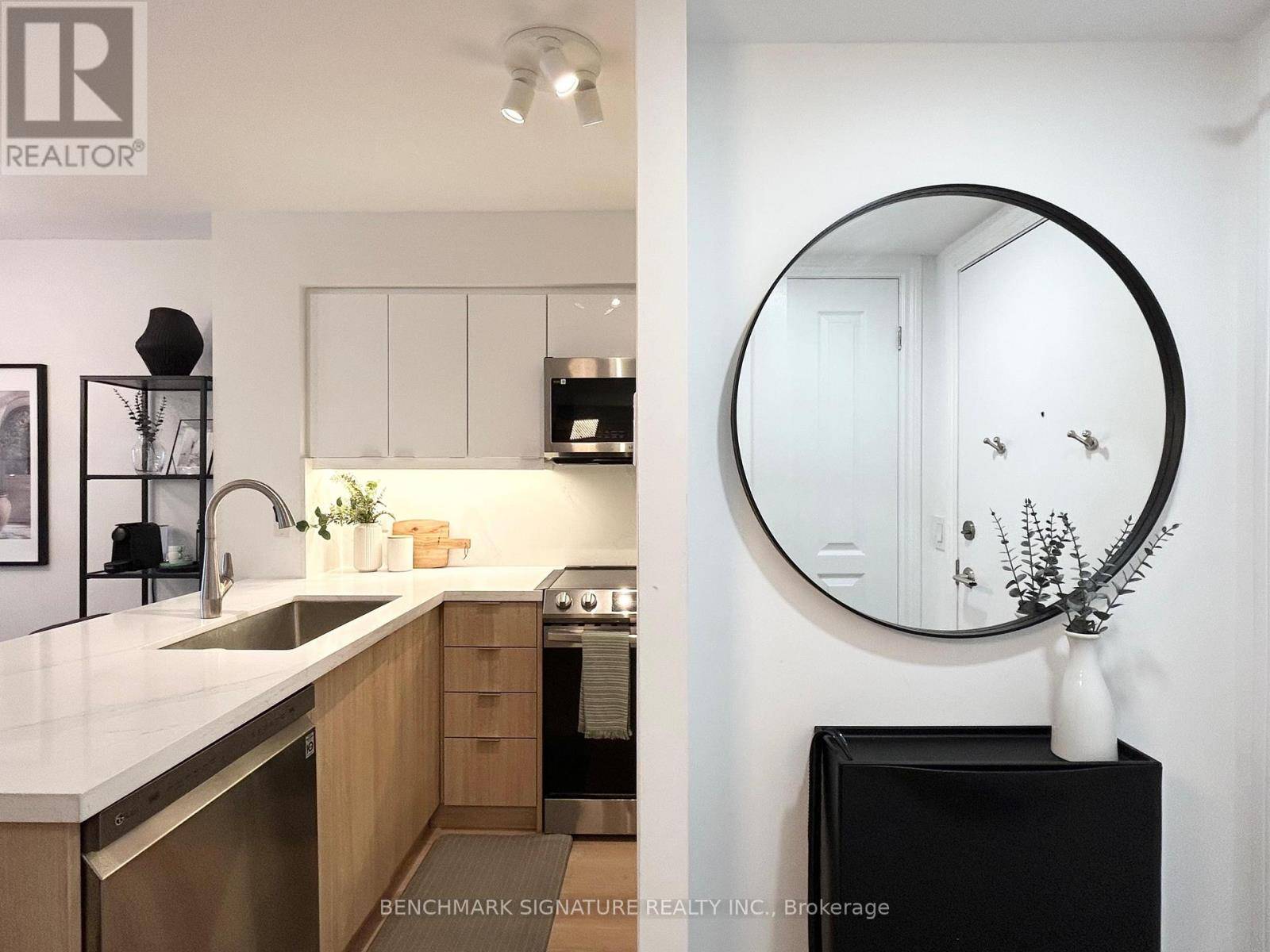 30 Clegg RD #811, Markham (unionville), ON L6G0B4