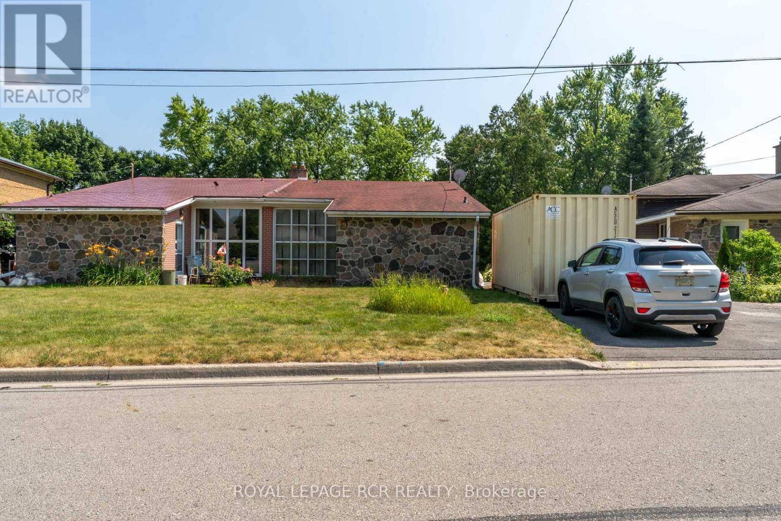 9 DUNHAM CRESCENT, Aurora (aurora Heights), ON L4G2V3