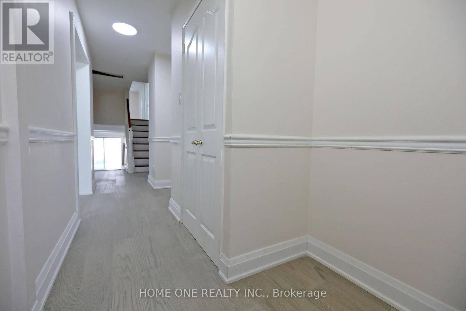 Markham (royal Orchard), ON L3T3W7,18 SHADY LANE CRESCENT