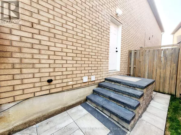 Markham (cedarwood), ON L3S4S6,115 Tara CRES #Basement