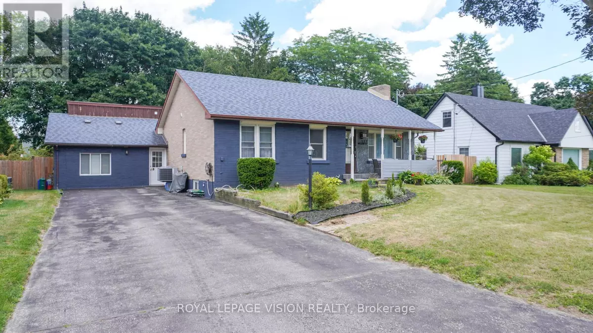 Whitchurch-stouffville (stouffville), ON L4A1B3,117 WILLIAM STREET