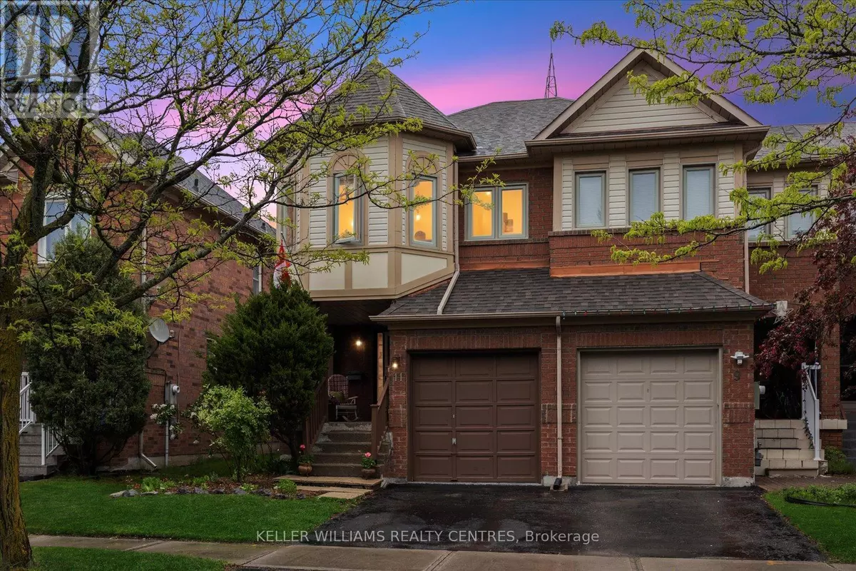 Aurora (bayview Wellington), ON L4G7J6,11 SNEDDEN AVENUE