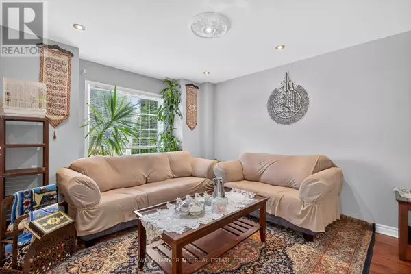 Markham (cornell), ON L6B1C6,248 WALKERVILLE ROAD
