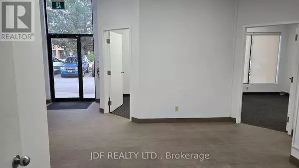 Vaughan (concord), ON L4K3W1,346 Millway AVE #8